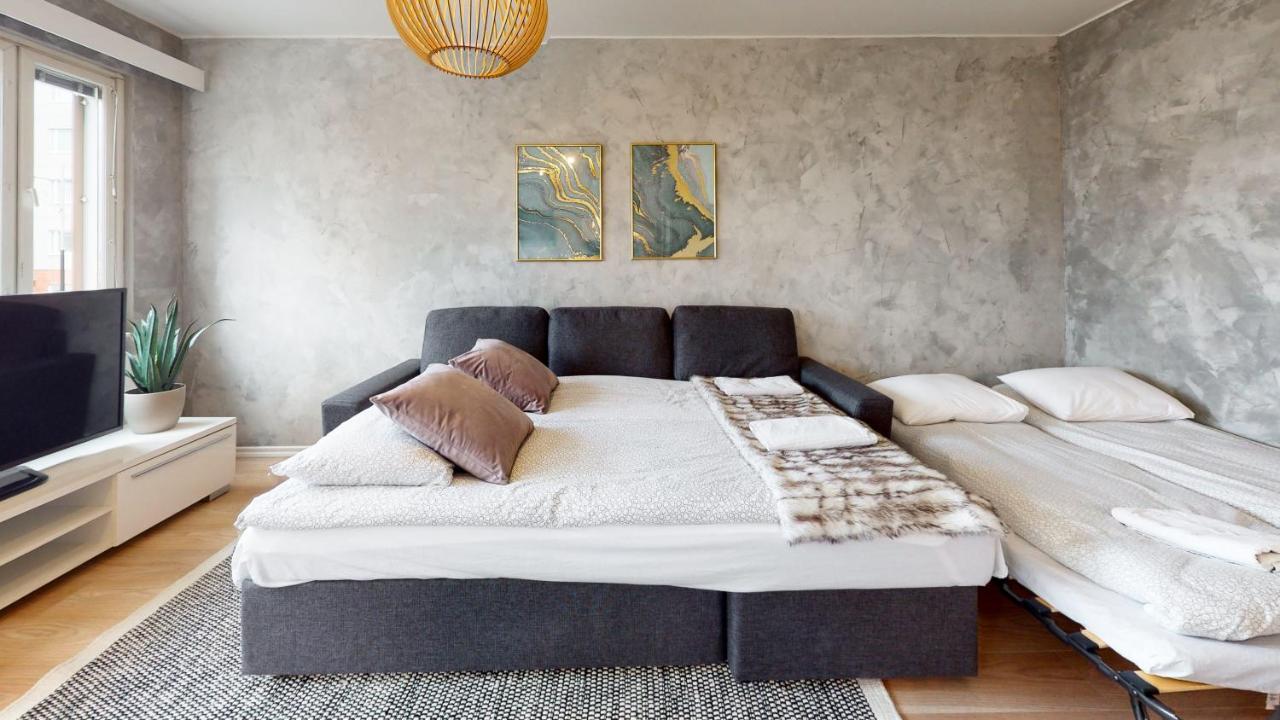 Bellarova Apartments I Rovaniemi Bagian luar foto